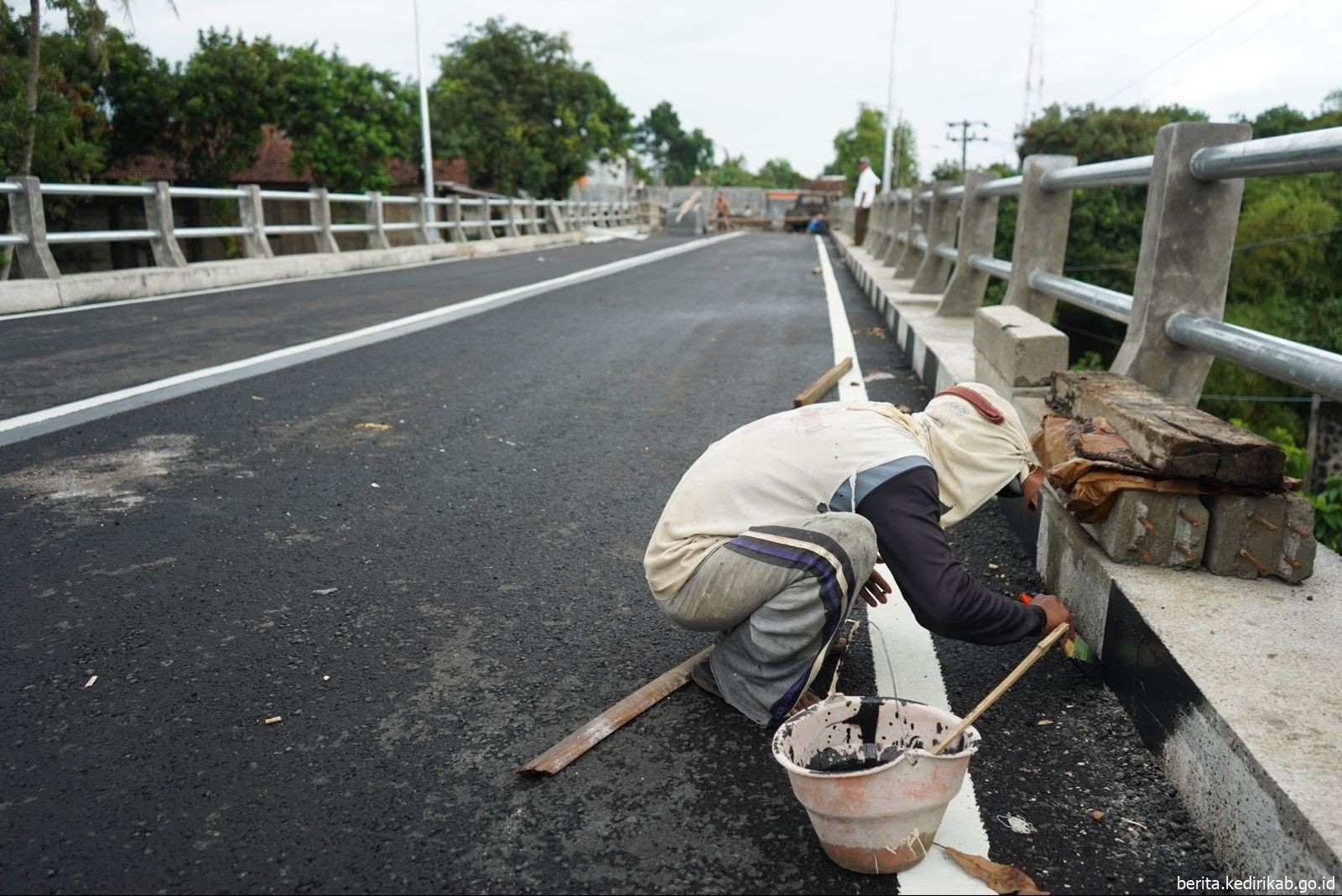 Akhir Tahun 2022, Mas Dhito Selesaikan Pembangunan Jembatan Ngadi dan Gedangsewu